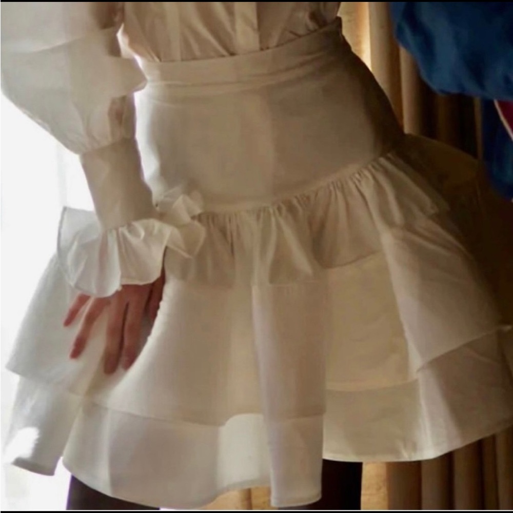 NWT Selkie Beverly Hills Skirt Size M in Ivory